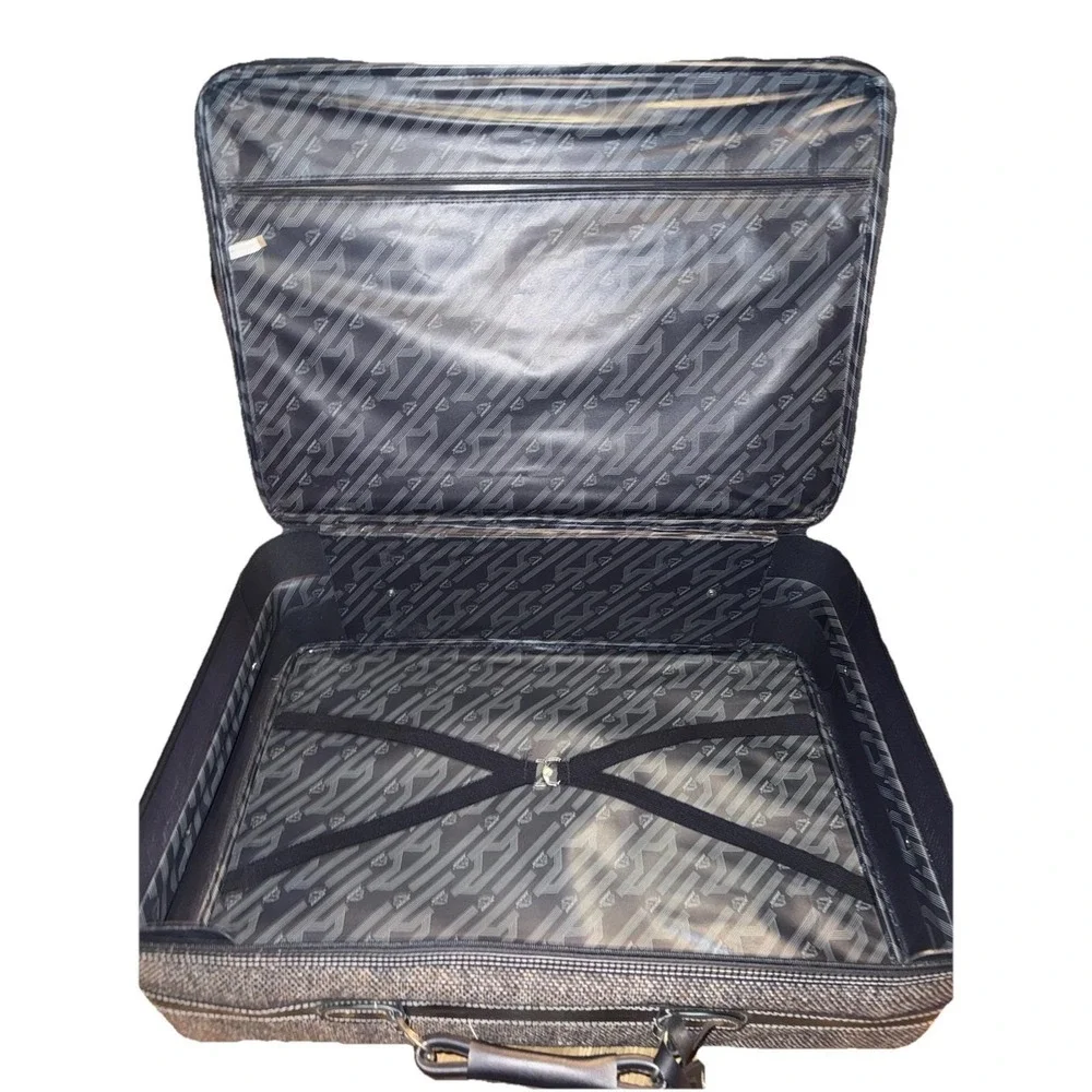 VTG Jordache Tweed Luggage Set‎ Of 2 Large On Wheels Smaller Stand